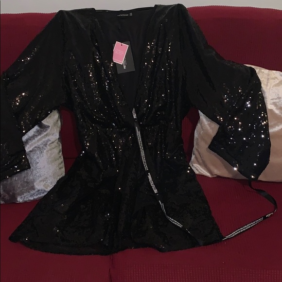 Plus Black Sequin Wrap mini shift dress - Picture 3 of 4